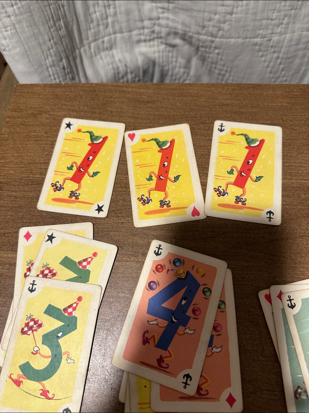 MCM CARD GAME CRAZY 8 - Picture 3 of 4
